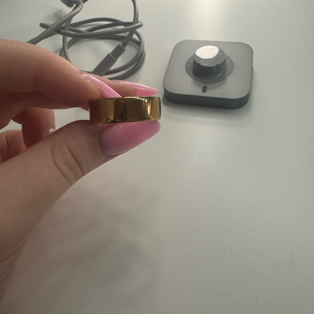 Gold Smart Wearable Ring with Wireless Charger
